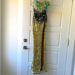 Prom dress